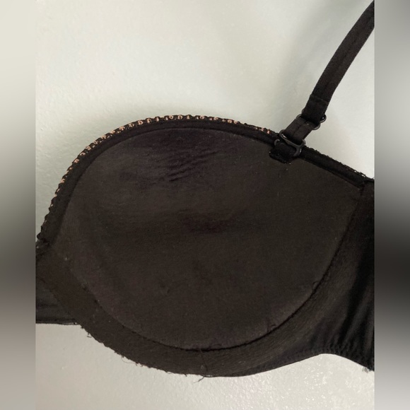 Victoria’s Secret Push Up Bra Strapless Very Sexy Black Lace With Nude 32B - Picture 7 of 8